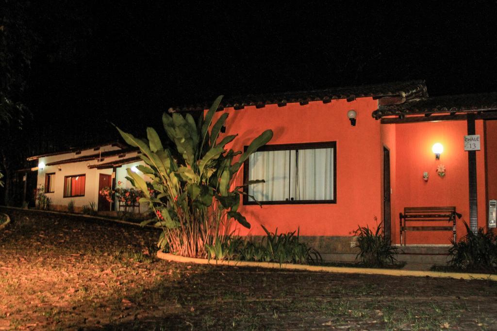 Pousada Riacho Da Serra Penedo  Buitenkant foto